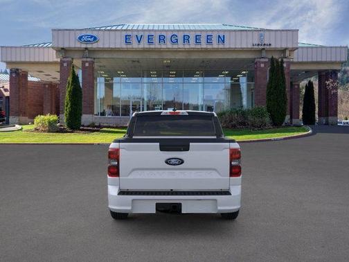 2026 Ford Maverick Lobo Standard