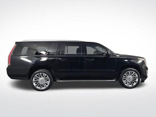 2019 Cadillac Escalade ESV Luxury