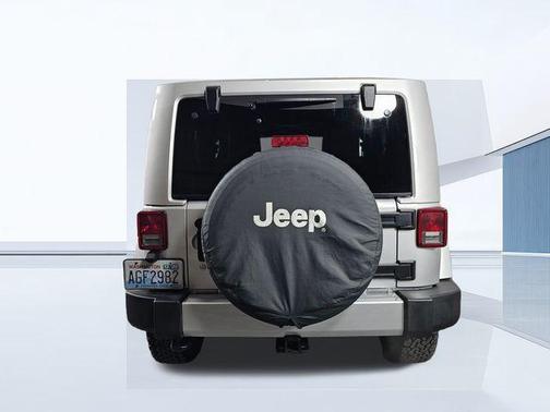 2012 Jeep Wrangler Sahara