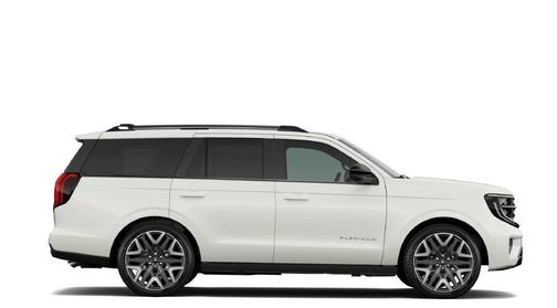 Star White 2027 Ford Expedition Platinum