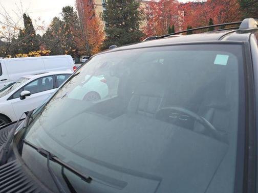 2011 Lincoln Navigator Base