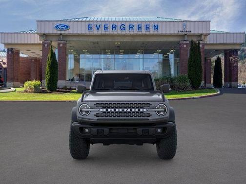 Carbonized Gray Metallic 2025 Ford Bronco Badlands