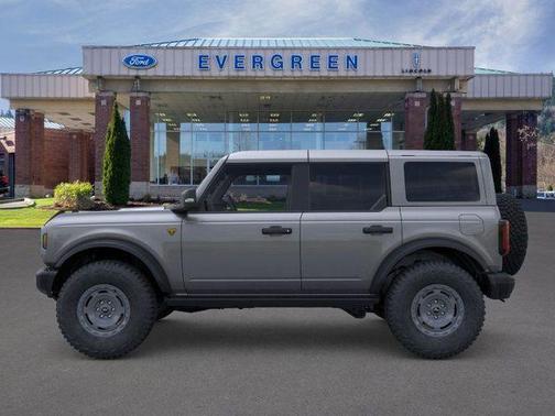 Carbonized Gray Metallic 2025 Ford Bronco Badlands