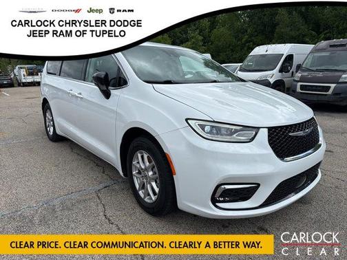 Bright White Clearcoat 2024 Chrysler Pacifica Touring L