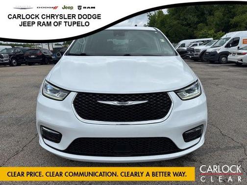 Bright White Clearcoat 2024 Chrysler Pacifica Touring L