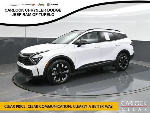 Glacial White Pearl 2023 Kia Sportage X-Line