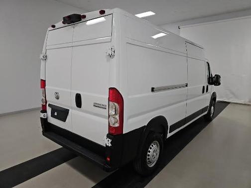 Bright White Clearcoat 2026 RAM ProMaster 2500 Tradesman