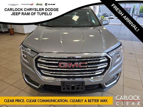 Sterling Metallic 2023 GMC Terrain SLT