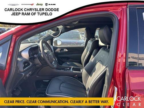 Red Hot Pearlcoat 2026 Chrysler Pacifica Limited