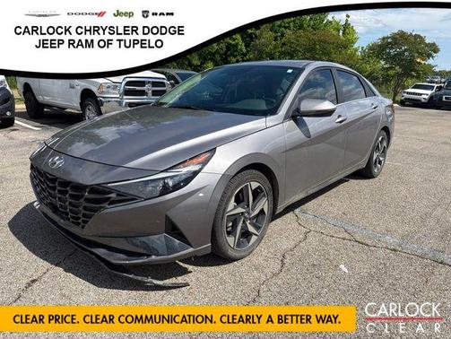 Fluid Metal 2023 Hyundai ELANTRA Limited