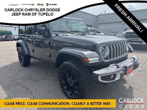 Granite Crystal Metallic Clearcoat 2025 Jeep Wrangler 4xe Sahara