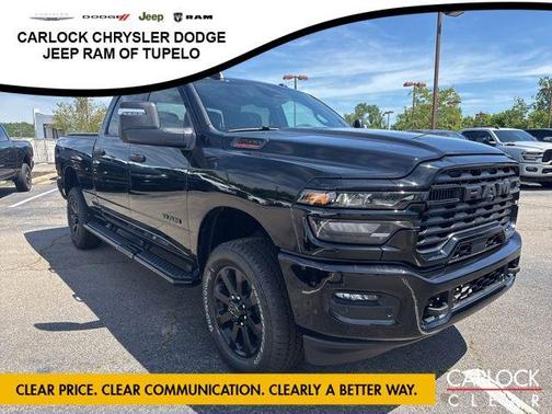 Diamond Black Crystal Pearlcoat 2026 RAM 2500 Big Horn Crew Cab 4x4 6'4' Box