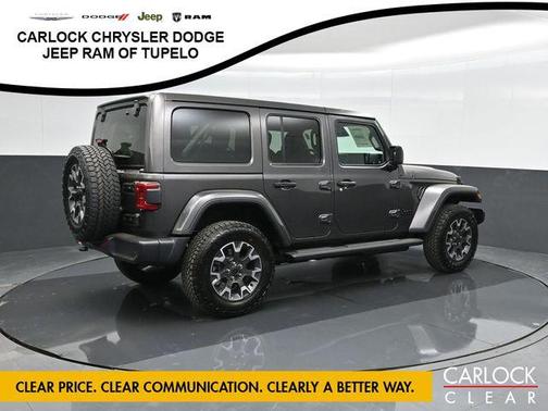 Granite Crystal Metallic Clearcoat 2026 Jeep Wrangler 4-Door Sahara 4x4
