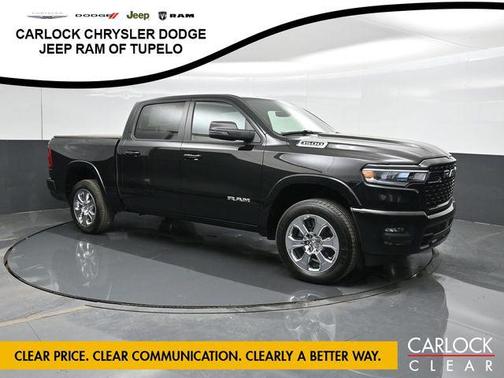 Diamond Black Crystal Pearlcoat 2026 RAM 1500 Big Horn/Lone Star