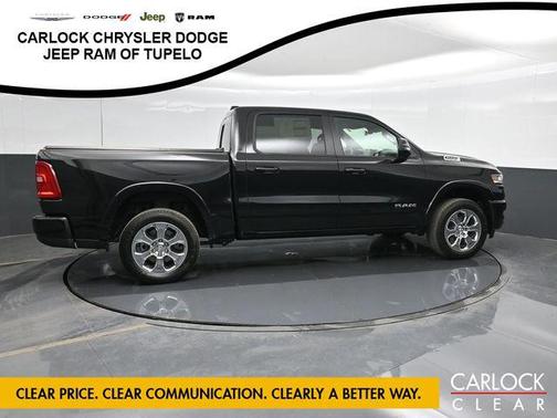 Diamond Black Crystal Pearlcoat 2026 RAM 1500 Big Horn/Lone Star
