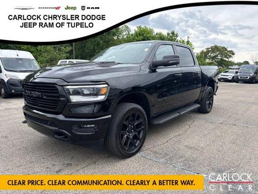 Diamond Black Crystal Pearlcoat 2023 RAM 1500 Laramie