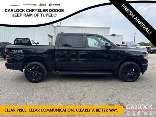 Diamond Black Crystal Pearlcoat 2023 RAM 1500 Laramie