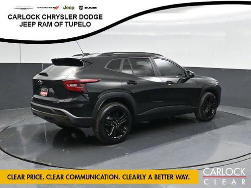 Mosaic Black Metallic 2024 Chevrolet Trax ACTIV