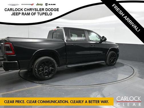 Diamond Black Crystal Pearlcoat 2022 RAM 1500 Laramie