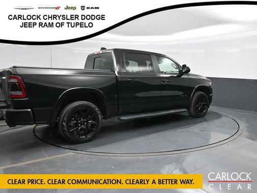 Diamond Black Crystal Pearlcoat 2022 RAM 1500 Laramie