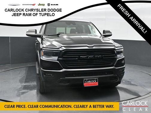 Diamond Black Crystal Pearlcoat 2022 RAM 1500 Laramie