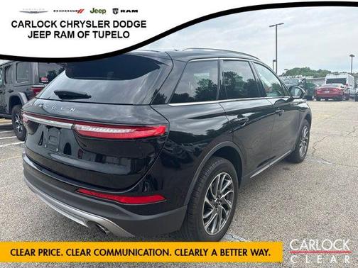 INFINITE BLACK MET CC 2022 Lincoln Corsair Standard