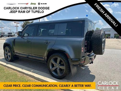 Carpathian Grey Premium Metallic 2024 Land Rover Defender 110 P525 Carpathian Edition