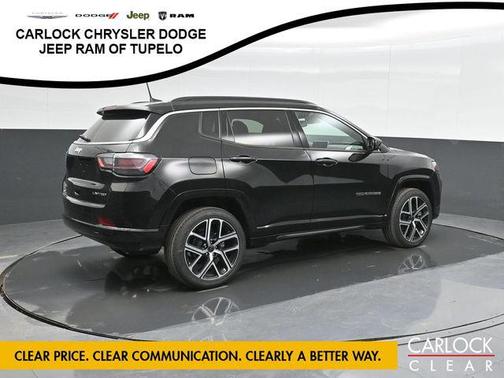 Diamond Black Crystal Pearlcoat 2025 Jeep Compass Limited