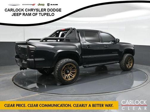 Midnight Black Metallic 2021 Toyota Tacoma SR5