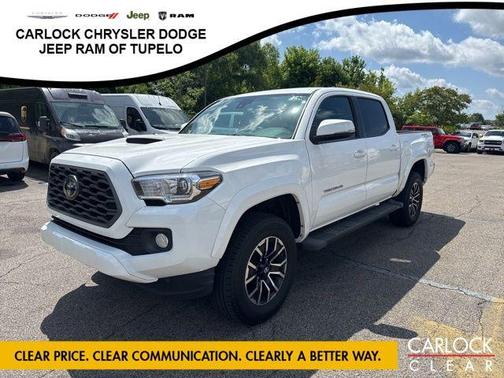 Super White 2021 Toyota Tacoma TRD Sport