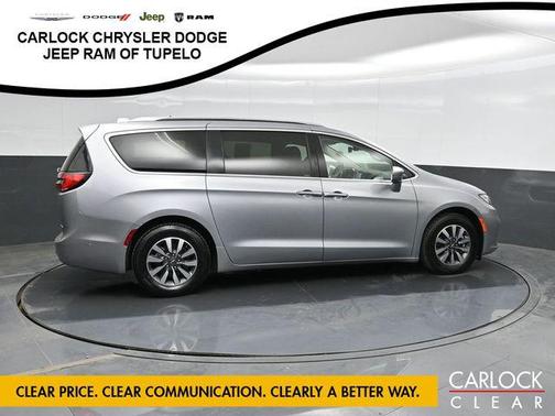Billet Silver Metallic Clearcoat 2021 Chrysler Pacifica Hybrid Touring L
