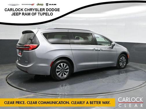 Billet Silver Metallic Clearcoat 2021 Chrysler Pacifica Hybrid Touring L