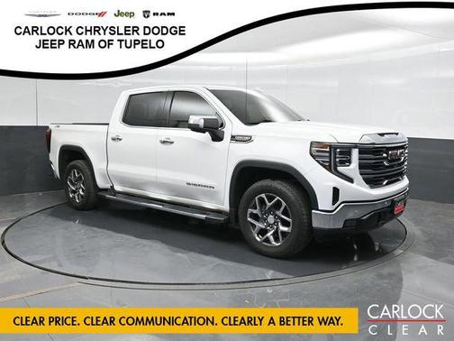 Summit White 2022 GMC Sierra 1500 SLT