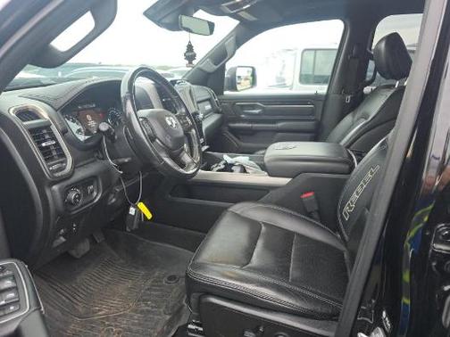 Diamond Black Crystal Pearlcoat 2021 RAM 1500 Rebel