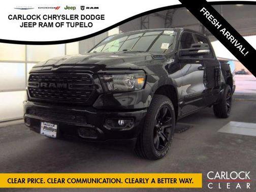 Diamond Black Crystal Pearlcoat 2023 RAM 1500 Big Horn/Lone Star