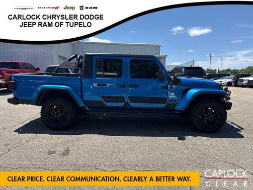Hydro Blue Pearlcoat 2021 Jeep Gladiator Willys 4x4