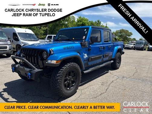Hydro Blue Pearlcoat 2021 Jeep Gladiator Willys 4x4