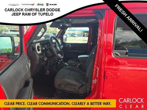 Firecracker Red Clearcoat 2025 Jeep Wrangler 4-Door Sahara 4x4