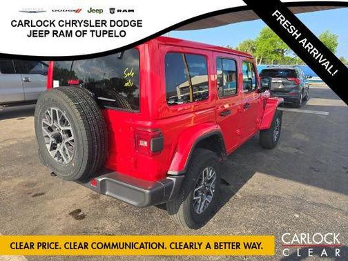 Firecracker Red Clearcoat 2025 Jeep Wrangler 4-Door Sahara 4x4