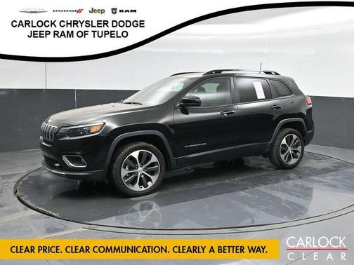 Diamond Black Crystal Pearlcoat 2022 Jeep Cherokee Limited