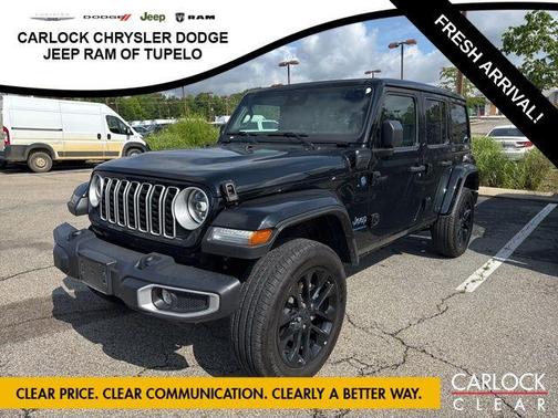 Black Clearcoat 2025 Jeep Wrangler 4xe Sahara