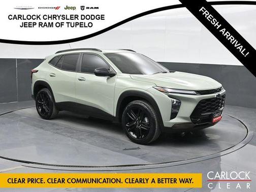 Cacti Green 2025 Chevrolet Trax FWD ACTIV