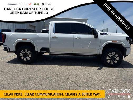 Summit White 2024 GMC Sierra 2500 Denali