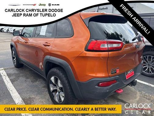 Mango Tango Pearlcoat 2016 Jeep Cherokee Trailhawk