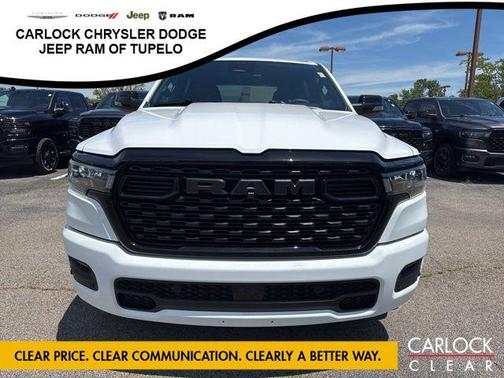 Bright White Clearcoat 2026 RAM 1500 Big Horn/Lone Star