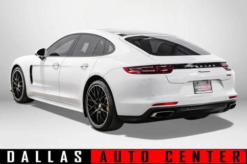2019 Porsche Panamera S