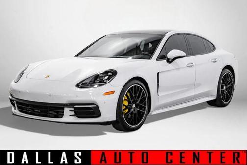 2019 Porsche Panamera S