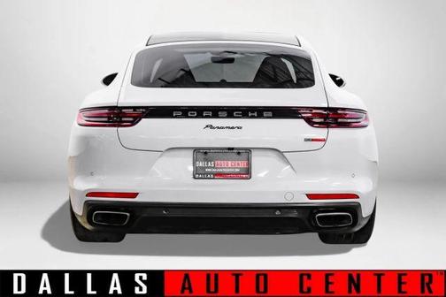 2019 Porsche Panamera S