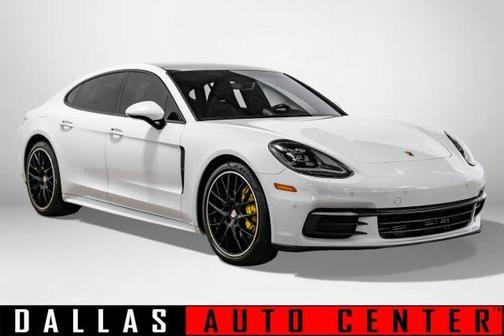2019 Porsche Panamera S