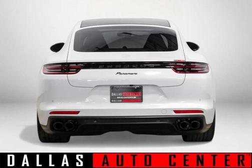 2019 Porsche Panamera S